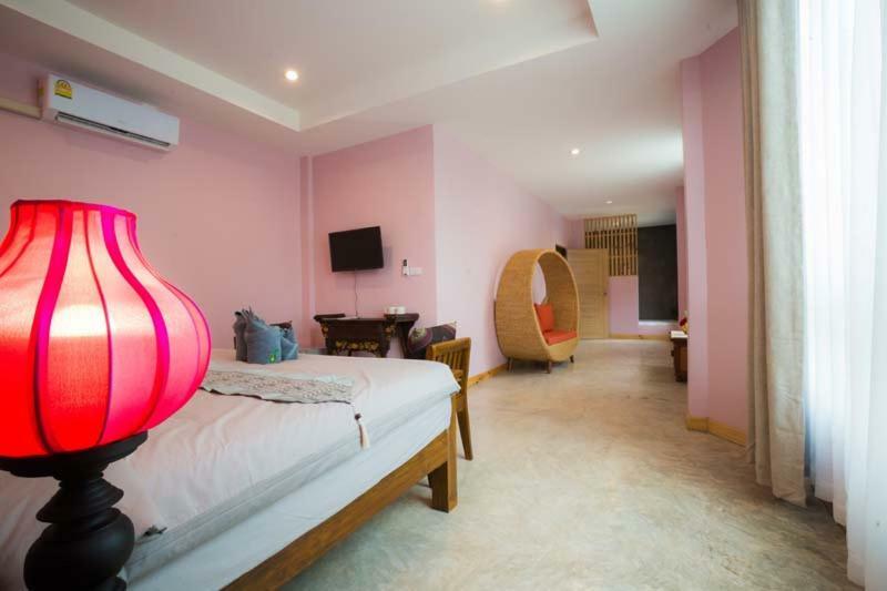 Hotel Sriananpura Čiang Mai Exteriér fotografie